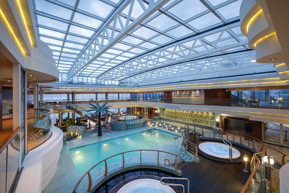 MSC Cruises MSC Fantasia Pools - Credit - Ivan Sarfatti - MSC Rights 2.jpg
